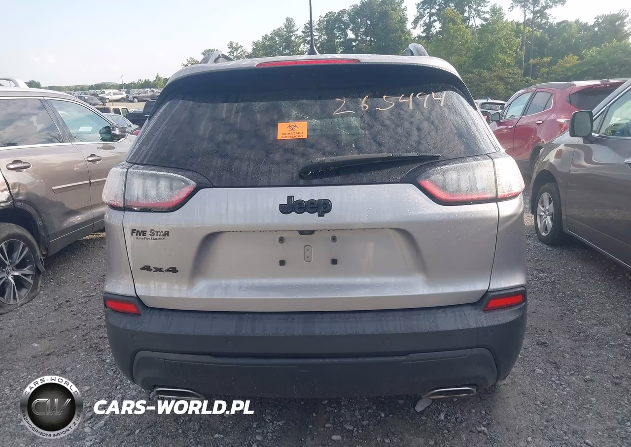 2019 Jeep Cherokee Altitude 4X4 VIN:1C4PJMLX7KD301811 - 16