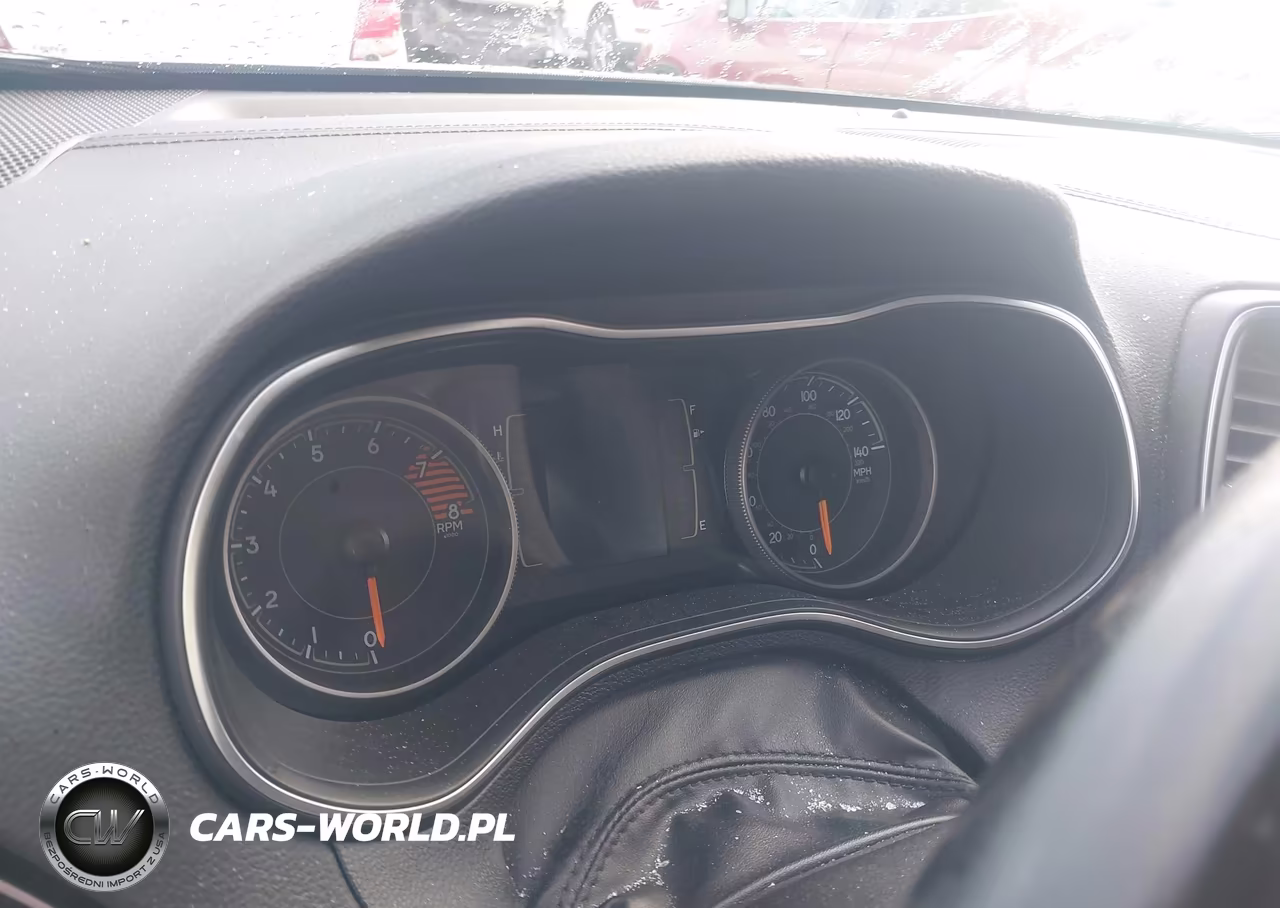 2019 Jeep Cherokee Altitude 4X4 VIN:1C4PJMLX7KD301811 - 7