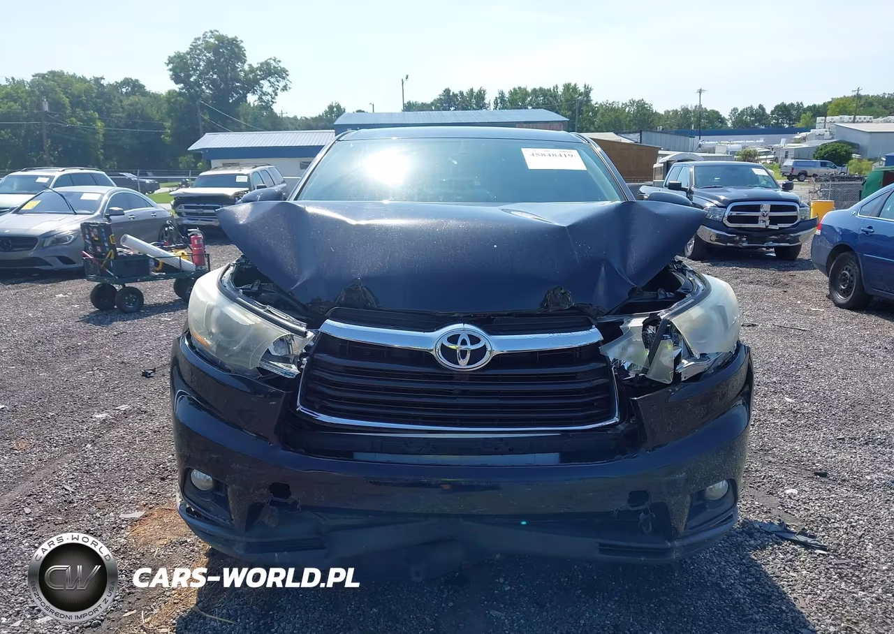 2015 Toyota Highlander Le Plus V6 VIN:5TDZKRFH4FS046259 - 12
