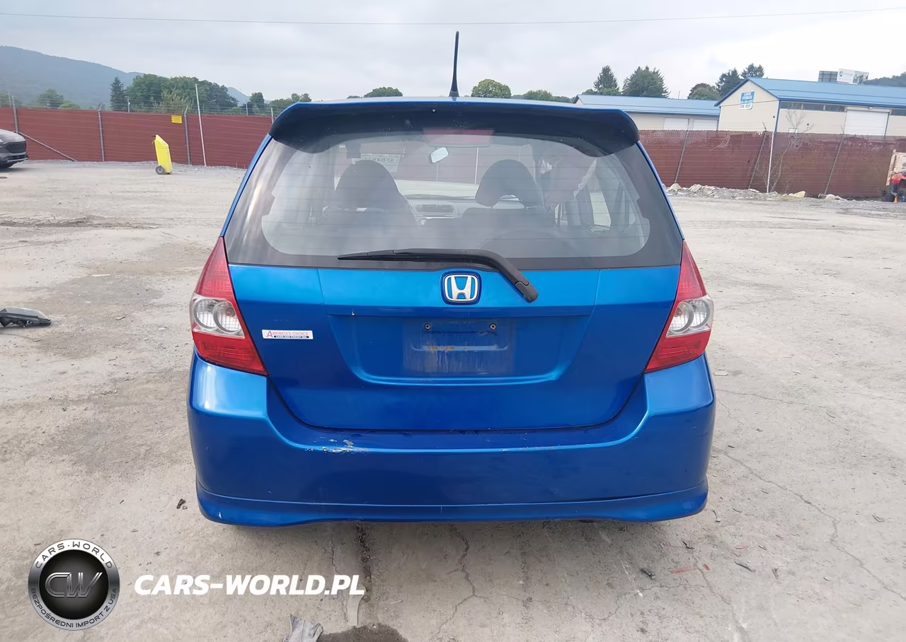 2007 Honda Fit Sport VIN:JHMGD38637S062129 - 16