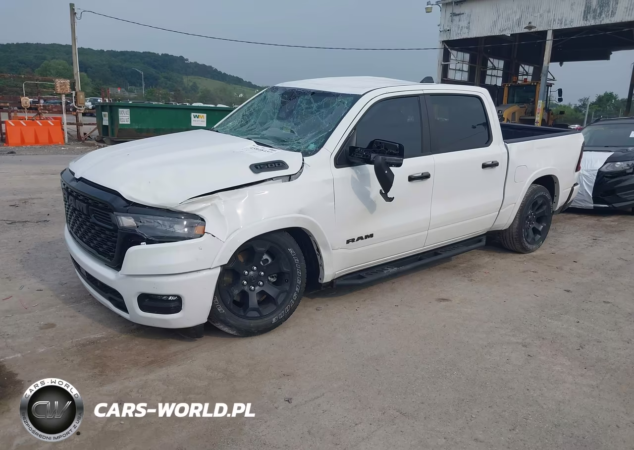 2026 Ram 1500 Big Horn 4X4 5'7 Box VIN:3C6SRFFP9T4153667 - 2