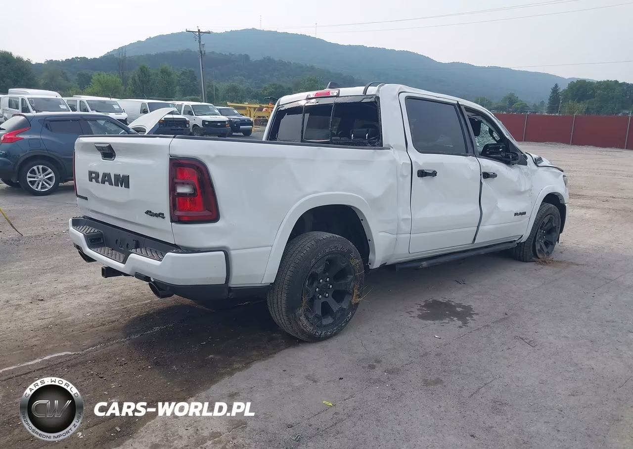 2026 Ram 1500 Big Horn 4X4 5'7 Box VIN:3C6SRFFP9T4153667 - 4