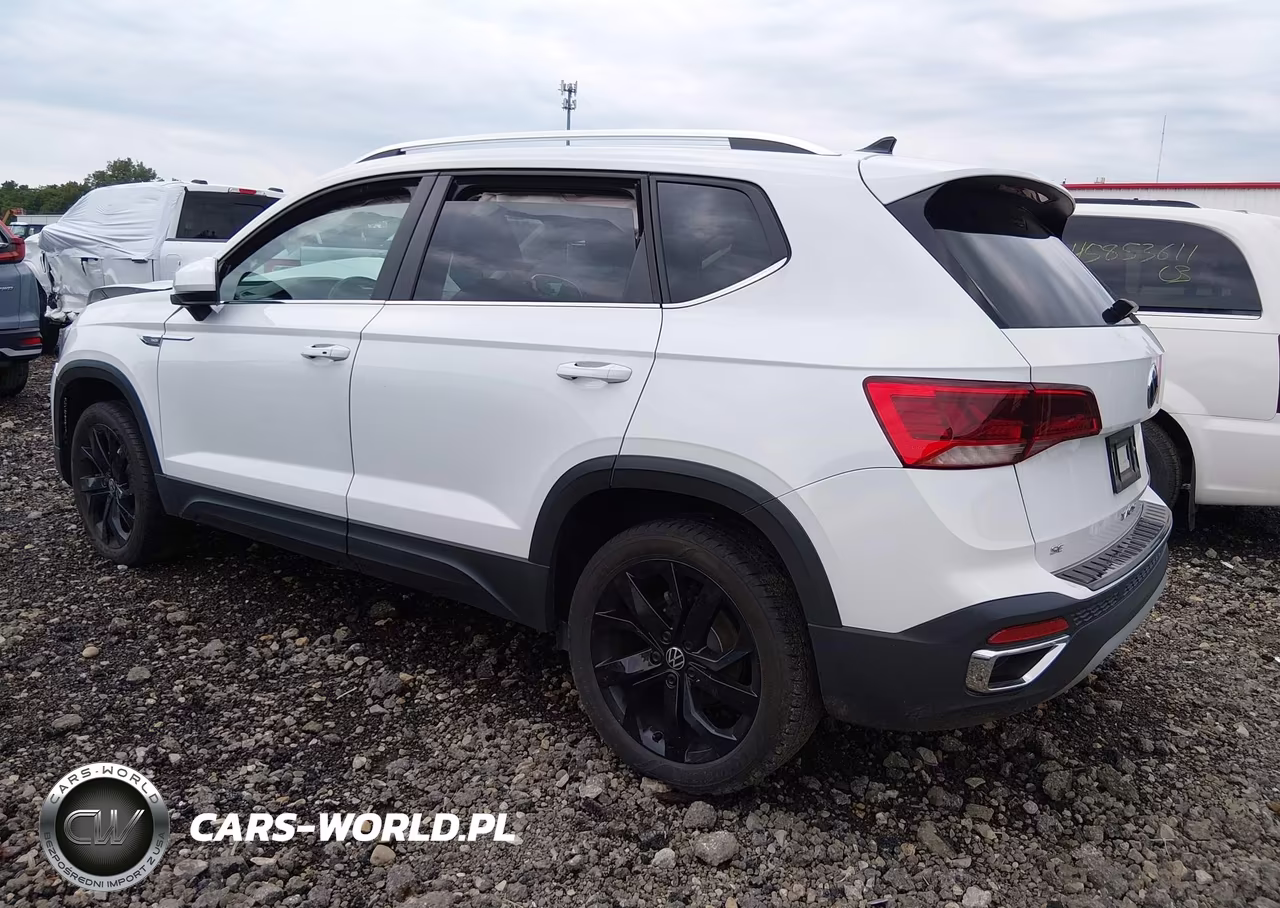 2024 Volkswagen Taos 1.5T Se VIN:3VVEX7B24RM115527 - 3