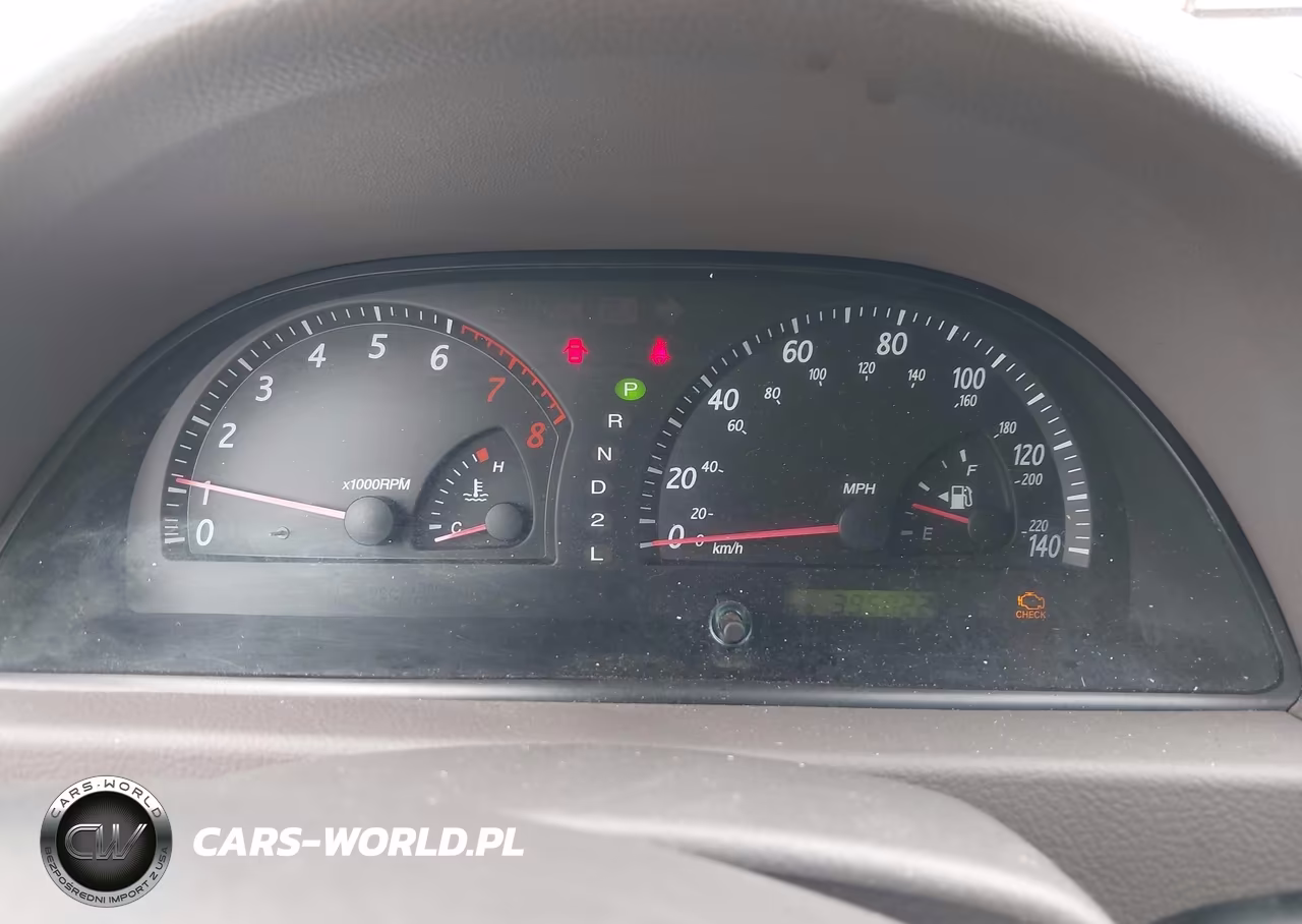 2002 Toyota Camry Le VIN:4T1BE32K12U511069 - 7