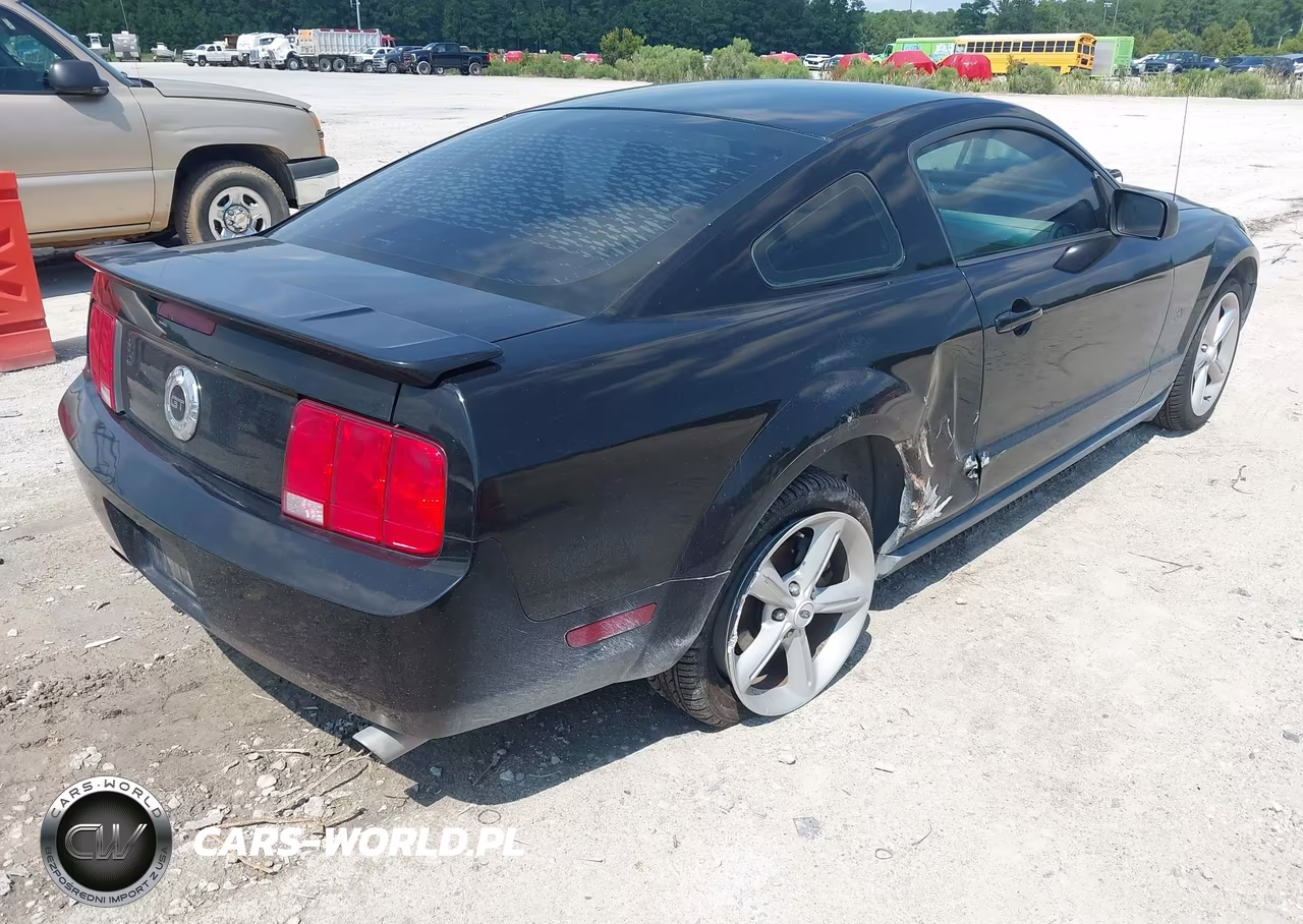 2007 Ford Mustang Gt Deluxe-Gt Premium VIN:1ZVHT82H775247912 - 4