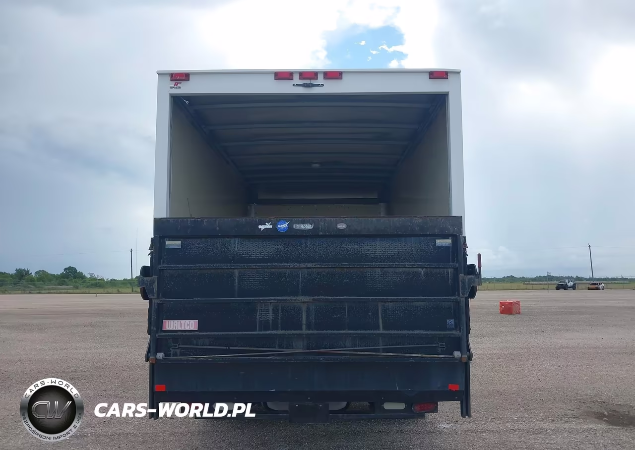 2014 Ford Econoline E450 Super Duty Cutwy Van VIN:1FDWE4FL2EDA77923 - 17