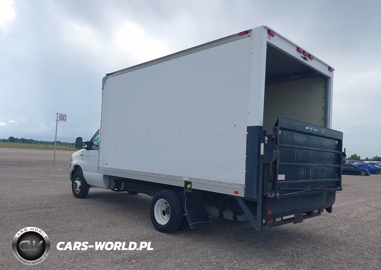 2014 Ford Econoline E450 Super Duty Cutwy Van VIN:1FDWE4FL2EDA77923 - 3