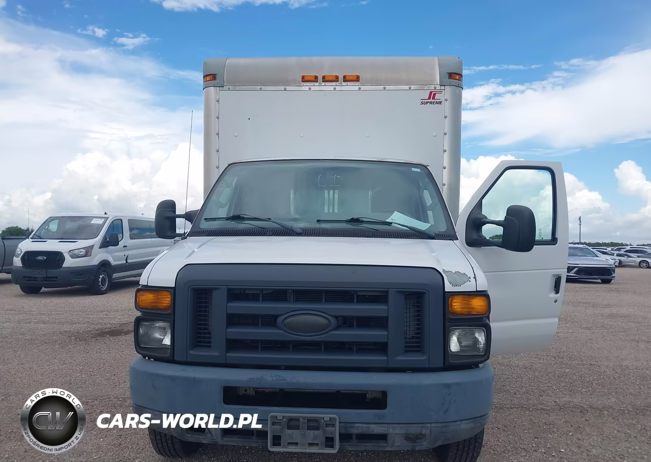 2014 Ford Econoline E450 Super Duty Cutwy Van VIN:1FDWE4FL2EDA77923 - 6