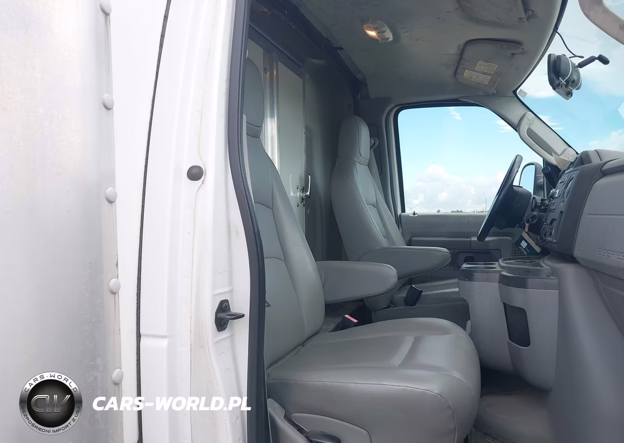 2014 Ford Econoline E450 Super Duty Cutwy Van VIN:1FDWE4FL2EDA77923 - 8
