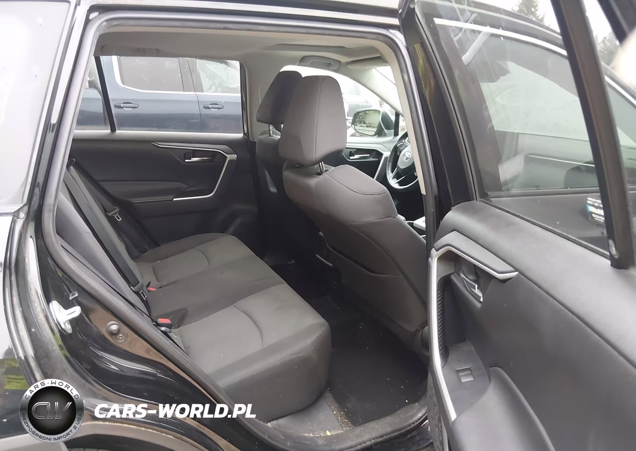 2021 Toyota Rav4 Xle VIN:2T3P1RFV7MC168482 - 8