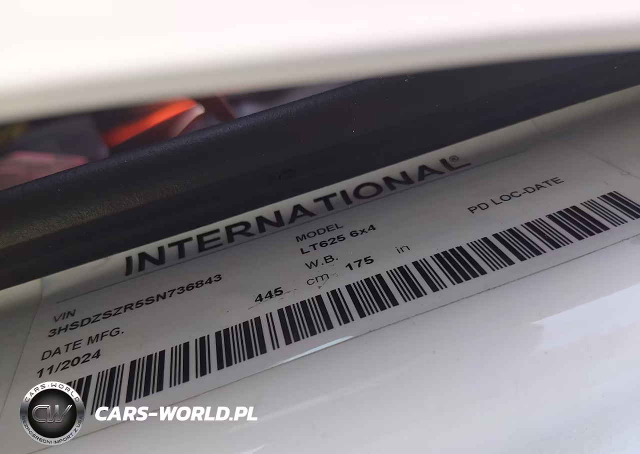 2025 International Lt VIN:3HSDZSZR5SN736843 - 8
