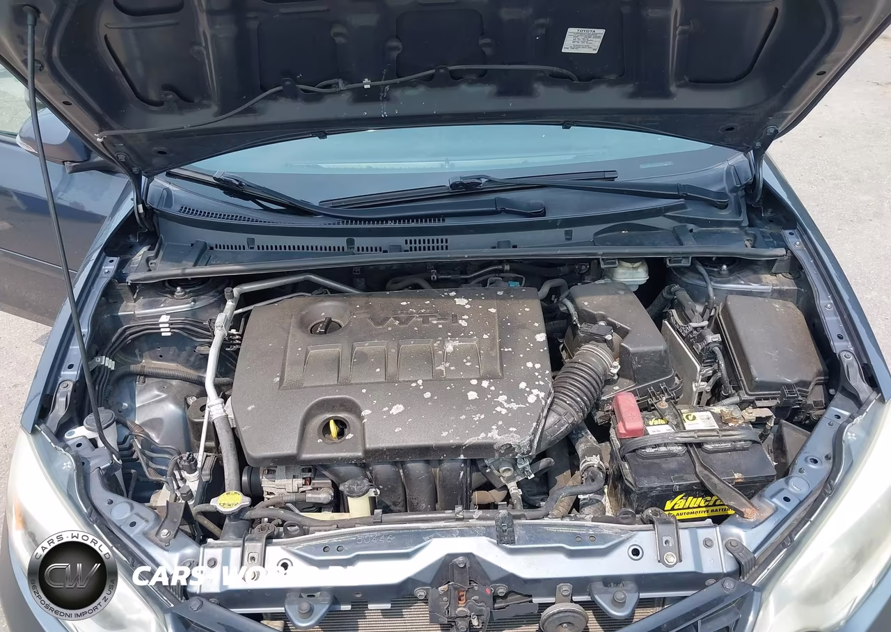 2016 Toyota Corolla S Plus VIN:2T1BURHE4GC719799 - 10