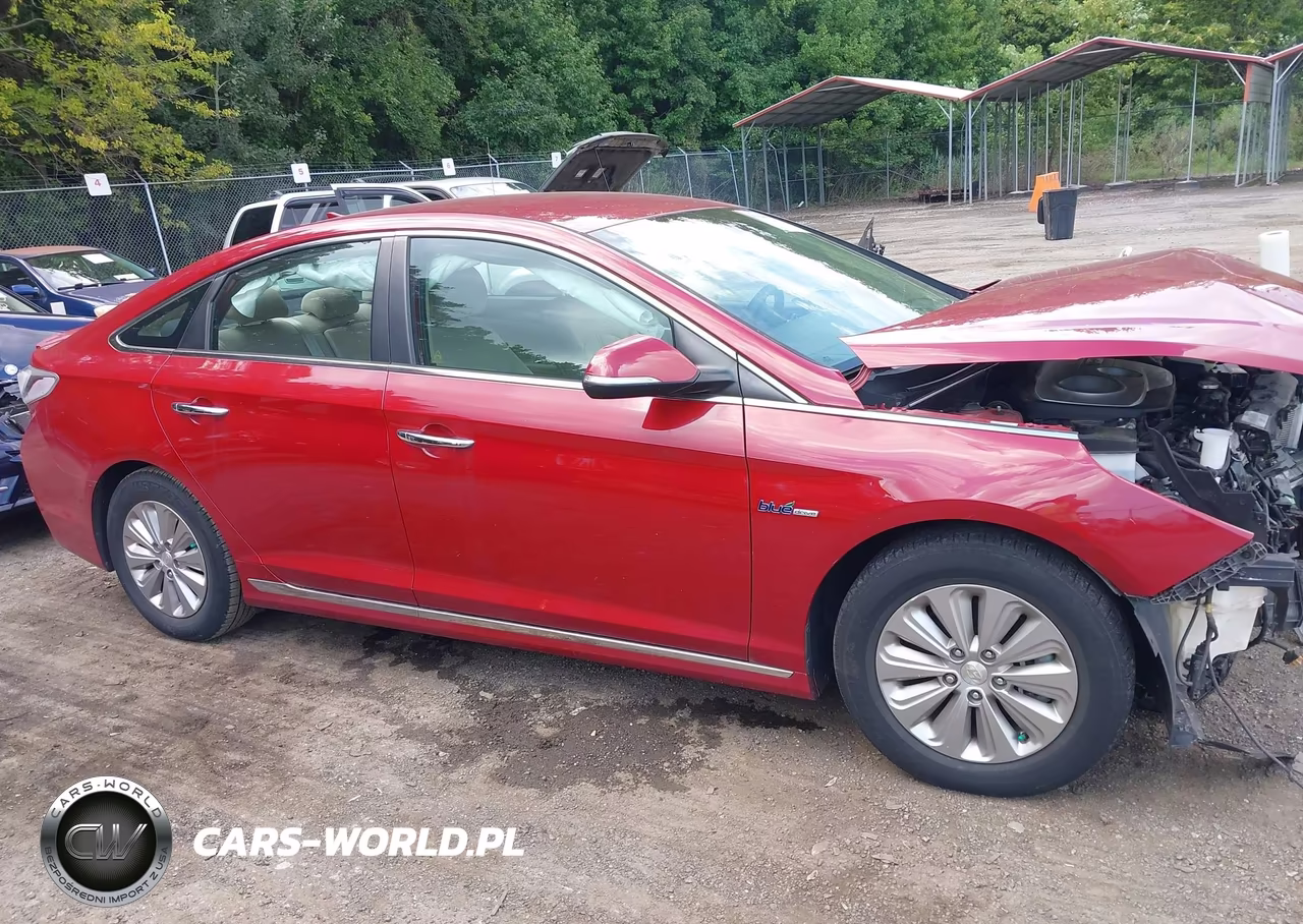 2016 Hyundai Sonata Hybrid Se VIN:KMHE24L16GA028560 - 13