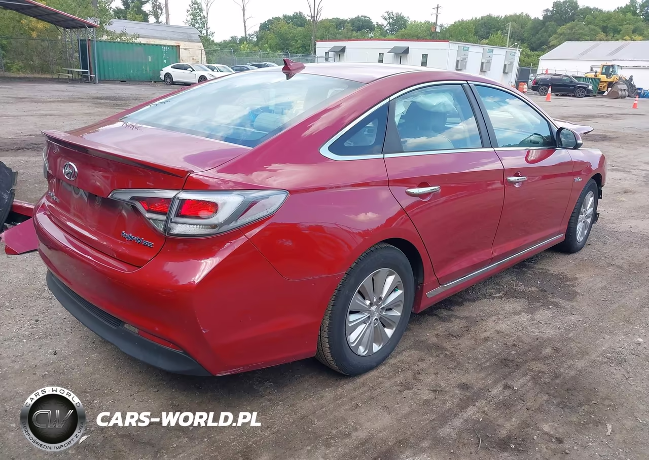 2016 Hyundai Sonata Hybrid Se VIN:KMHE24L16GA028560 - 4