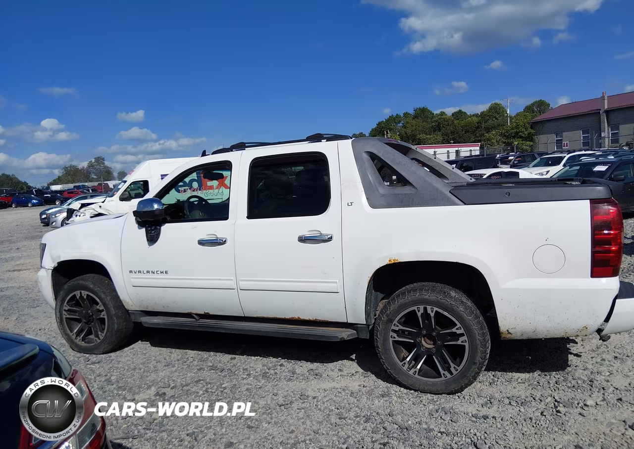 2011 Chevrolet Avalanche 1500 Lt1 VIN:3GNTKFE31BG143946 - 14