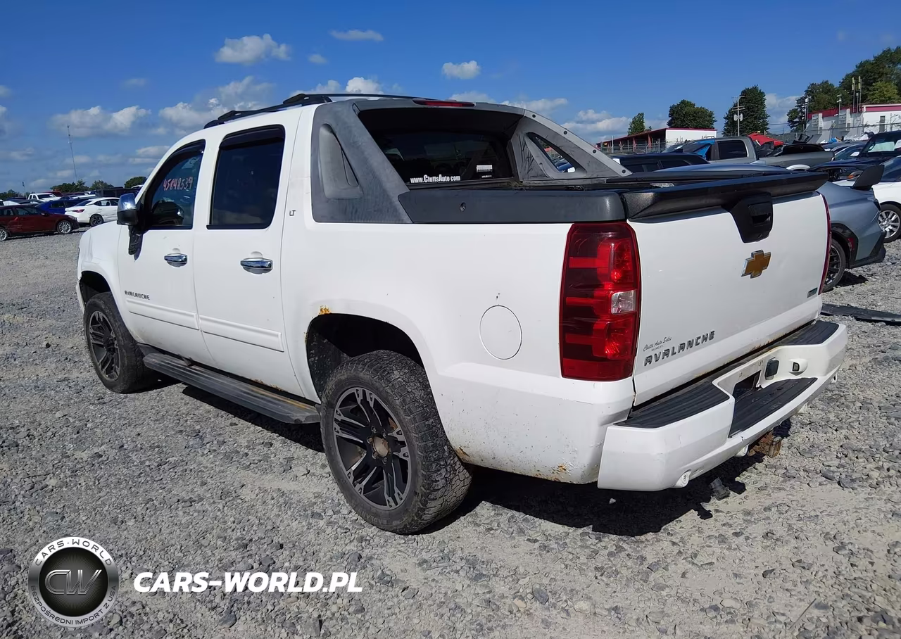2011 Chevrolet Avalanche 1500 Lt1 VIN:3GNTKFE31BG143946 - 3