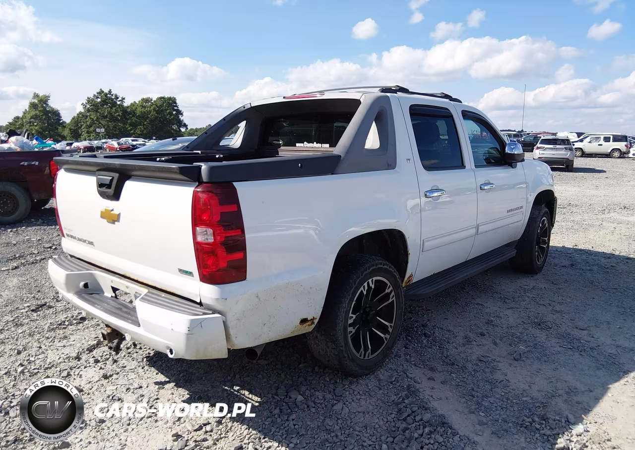 2011 Chevrolet Avalanche 1500 Lt1 VIN:3GNTKFE31BG143946 - 4