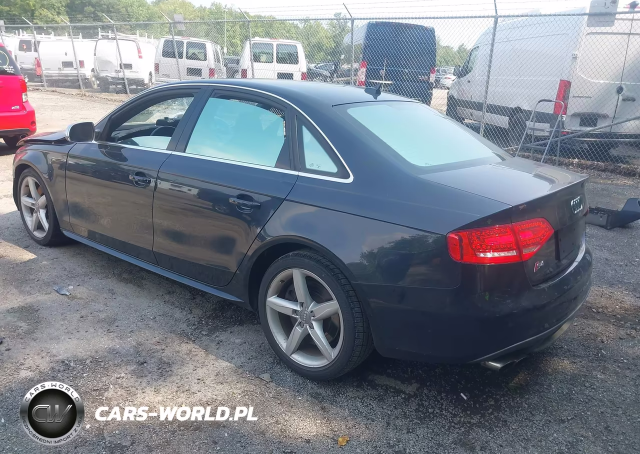 2012 Audi S4 Premium Plus VIN:WAUBGAFL5CA114633 - 3