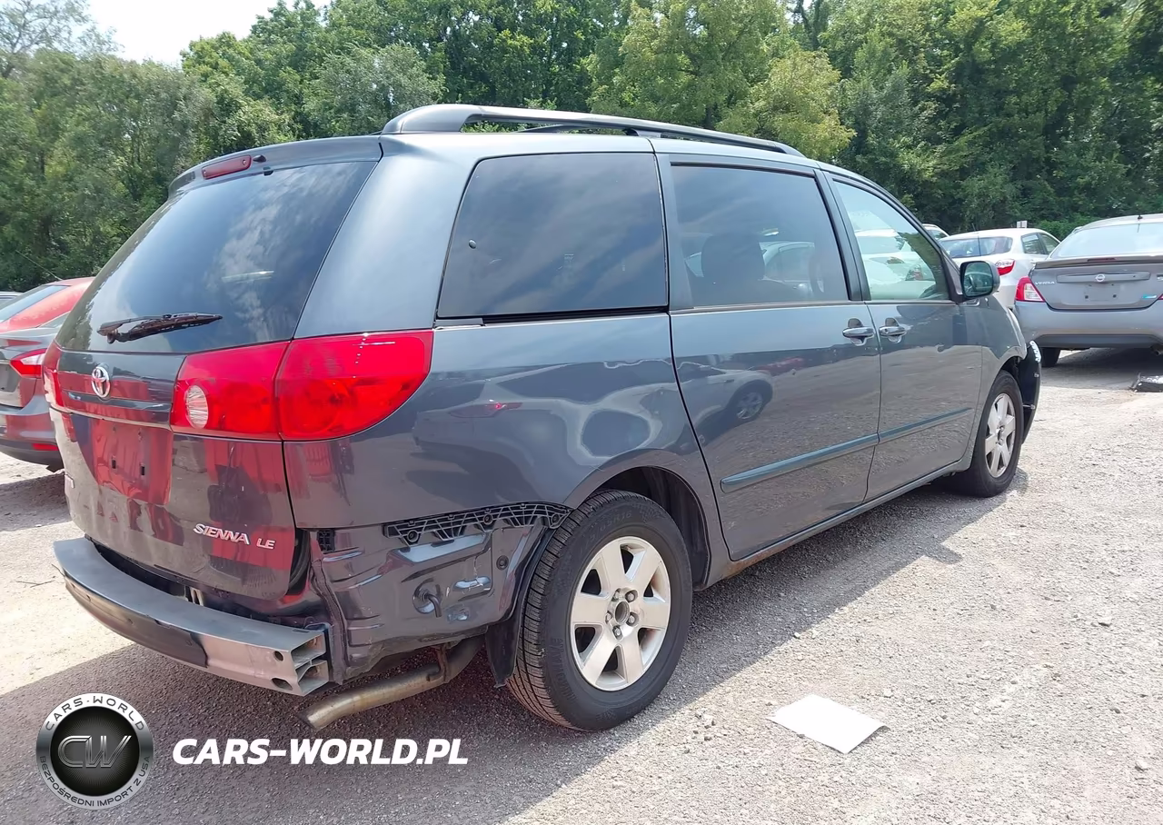 2007 Toyota Sienna Le VIN:5TDZK23C67S072590 - 4