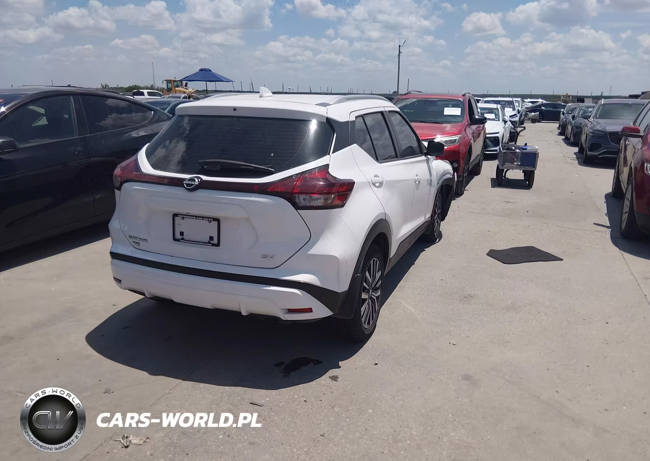 2023 Nissan Kicks Sv Xtronic Cvt VIN:3N1CP5CV4PL570595 - 4