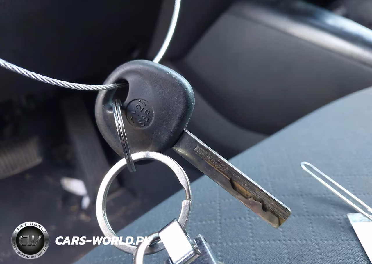 2019 Kia Sorento L VIN:5XYPG4A3XKG552502 - 11