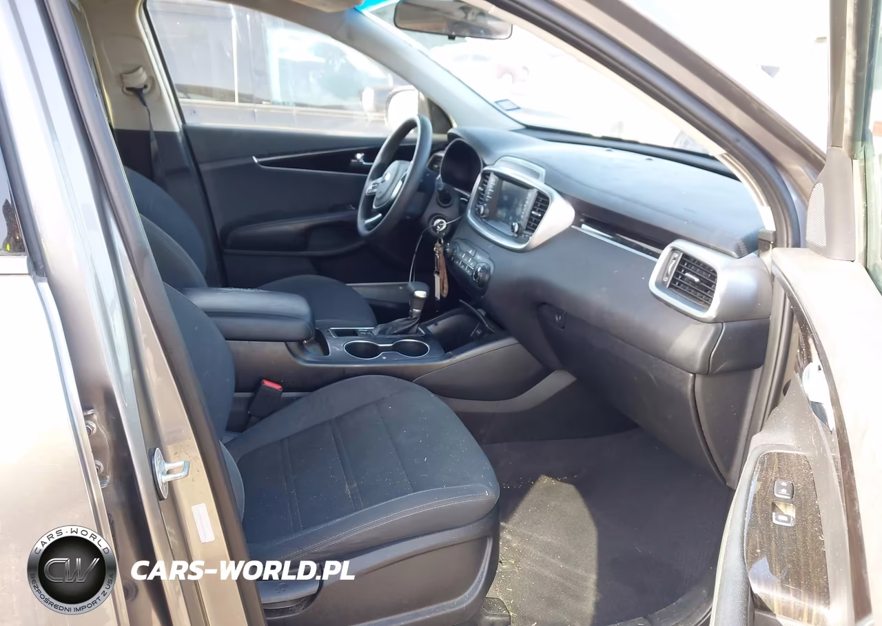 2019 Kia Sorento L VIN:5XYPG4A3XKG552502 - 5