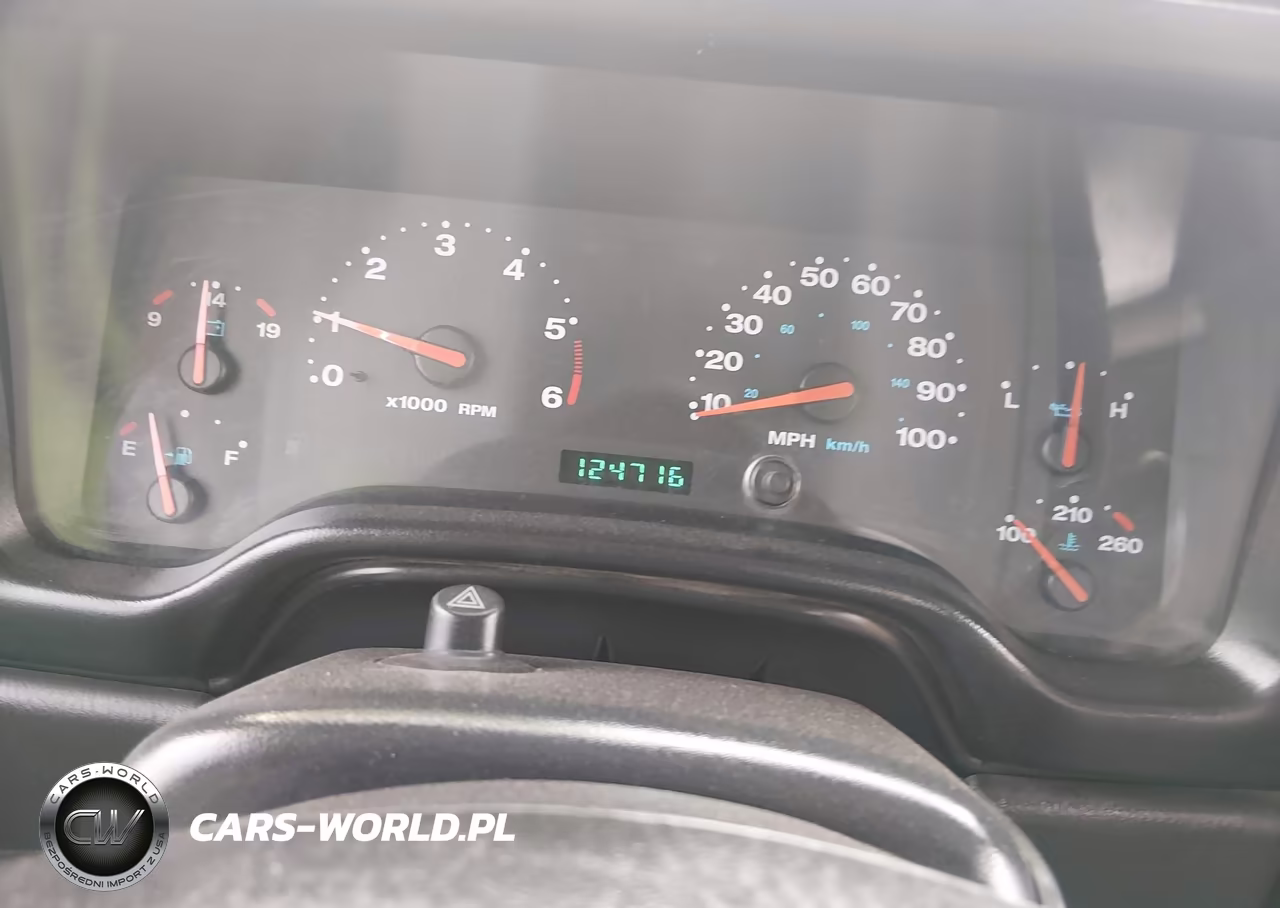 2004 Jeep Wrangler X VIN:1J4FA39S44P749176 - 7