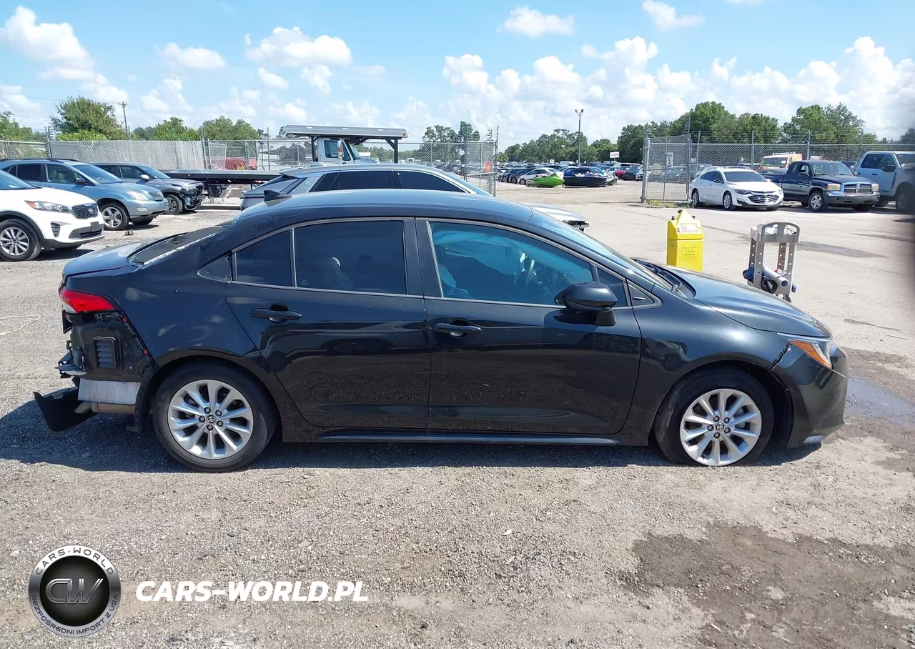 2022 Toyota Corolla Le VIN:5YFVPMAE6NP323615 - 13
