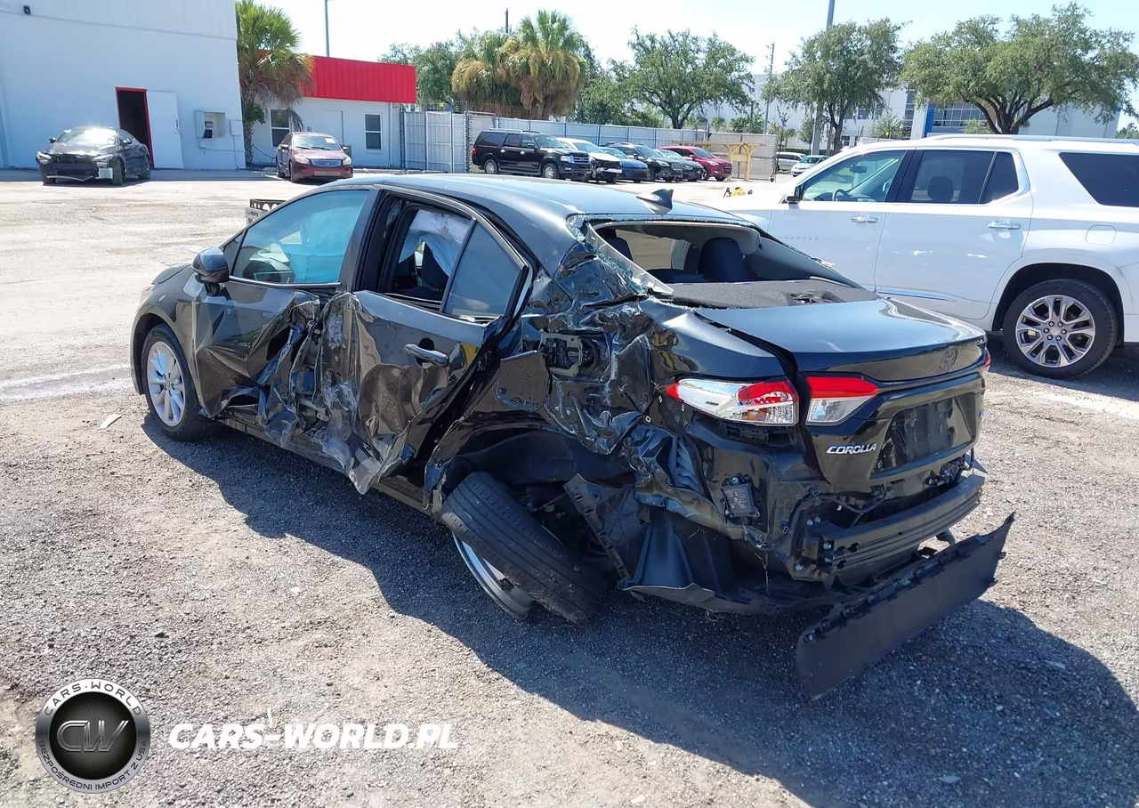 2022 Toyota Corolla Le VIN:5YFVPMAE6NP323615 - 3