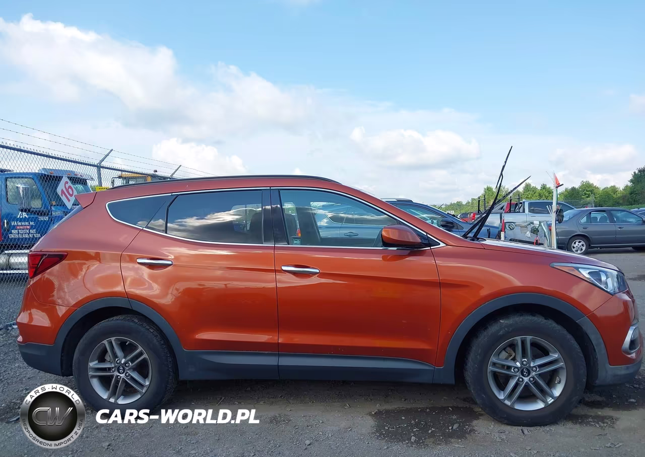 2017 Hyundai Santa Fe Sport 2.4L VIN:5XYZUDLB3HG384412 - 14