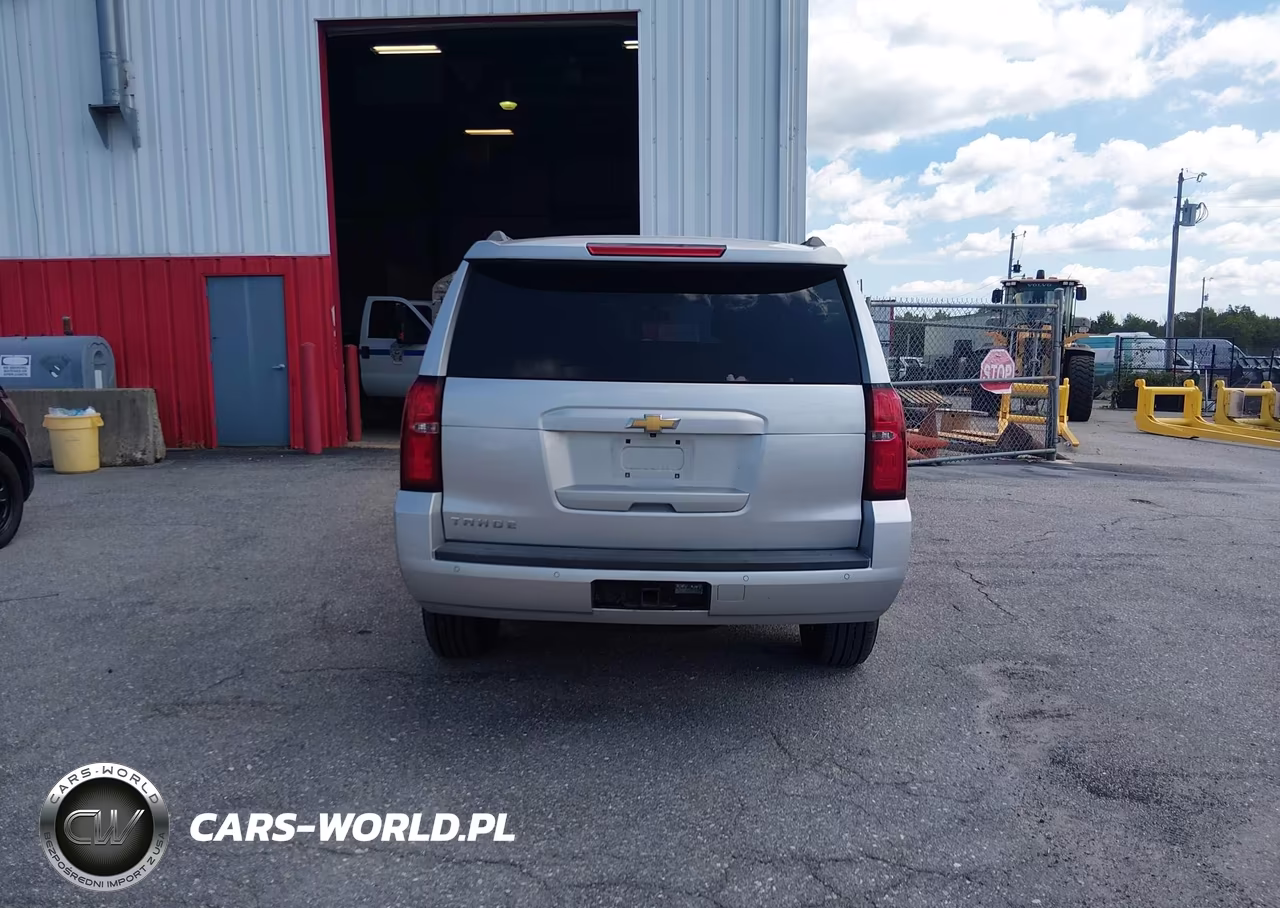 2018 Chevrolet Tahoe Ls VIN:1GNSKAEC0JR351104 - 16