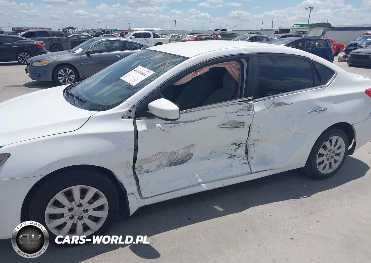 2017 Nissan Sentra S VIN:3N1AB7AP3HY215959 - 6