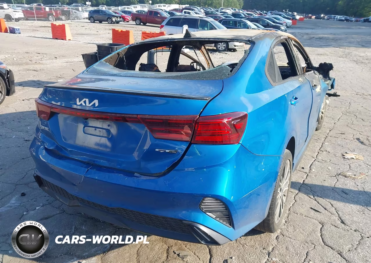 2023 Kia Forte Gt-Line VIN:3KPF54AD5PE512830 - 4