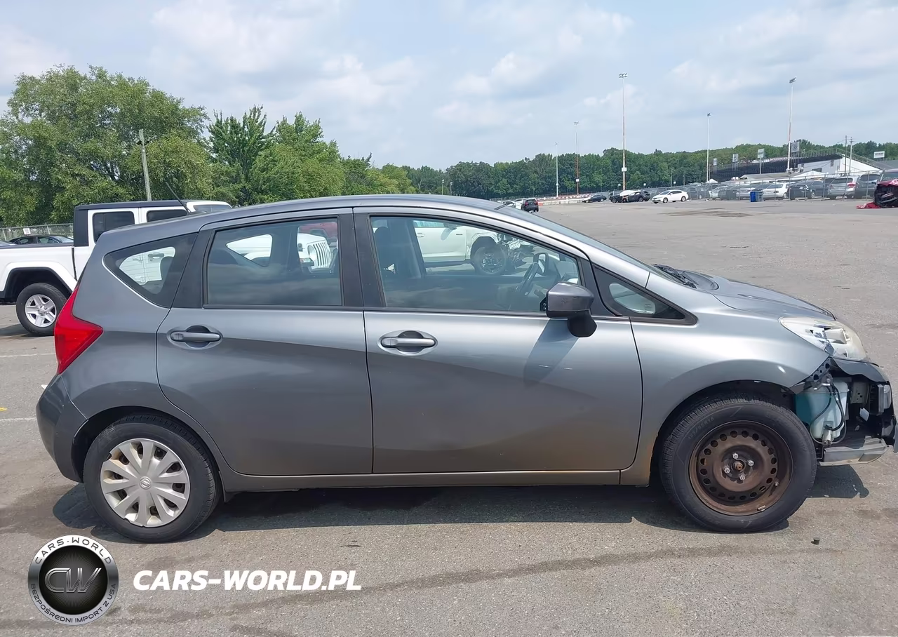 2016 Nissan Versa Note S (Sr)-S Plus-Sl-Sr-Sv VIN:3N1CE2CP3GL358115 - 13