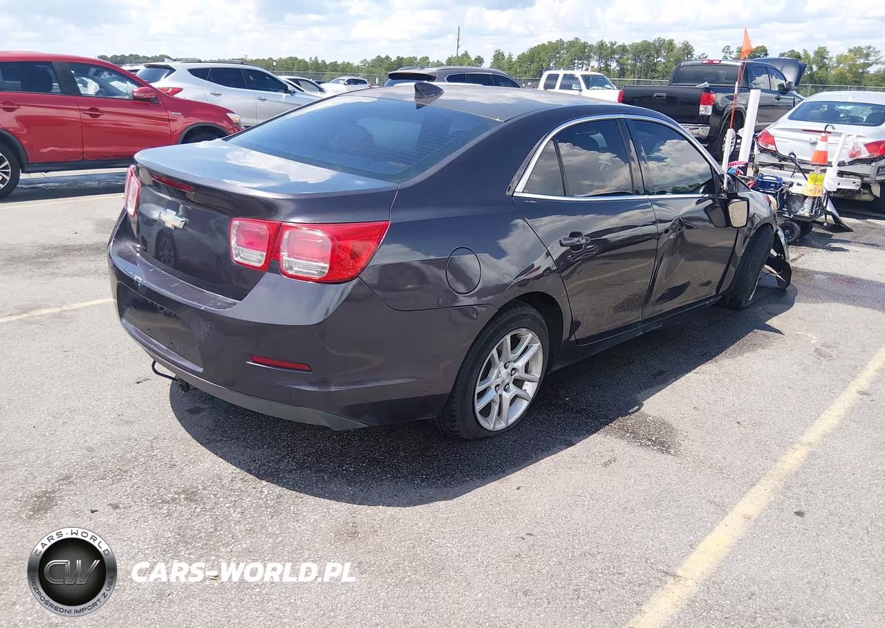 2015 Chevrolet Malibu 1Lt VIN:1G11C5SL4FF134301 - 4