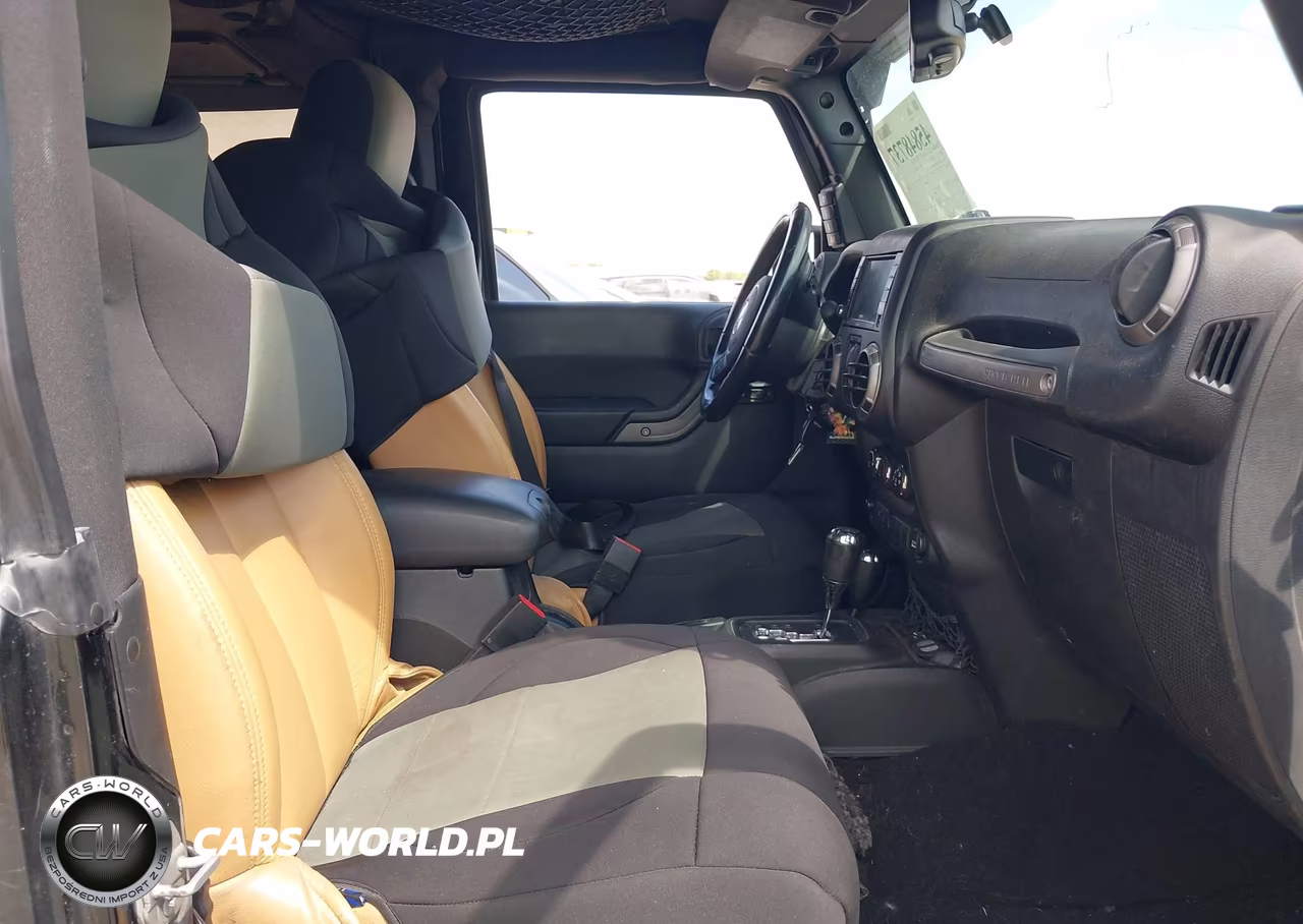 2017 Jeep Wrangler Willys Wheeler VIN:1C4AJWAG6HL508208 - 5