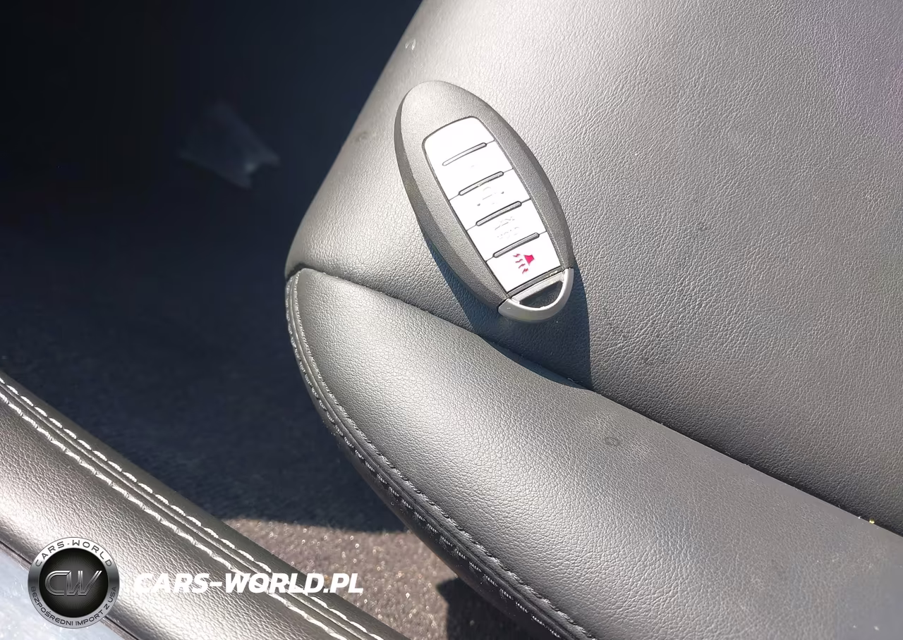2019 Infiniti Q50 3.0T Luxe VIN:JN1EV7AR1KM556832 - 11