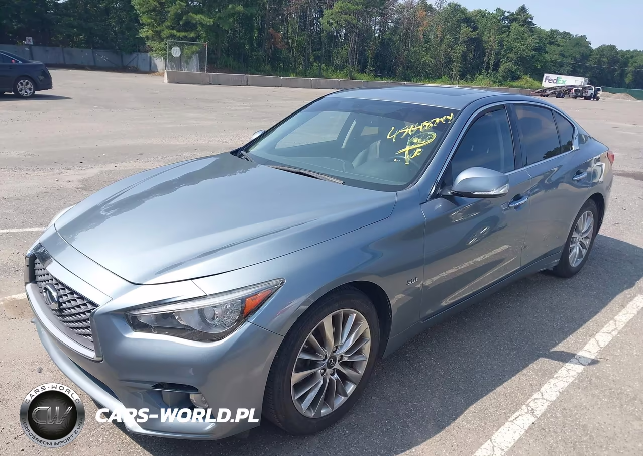 2019 Infiniti Q50 3.0T Luxe VIN:JN1EV7AR1KM556832 - 2