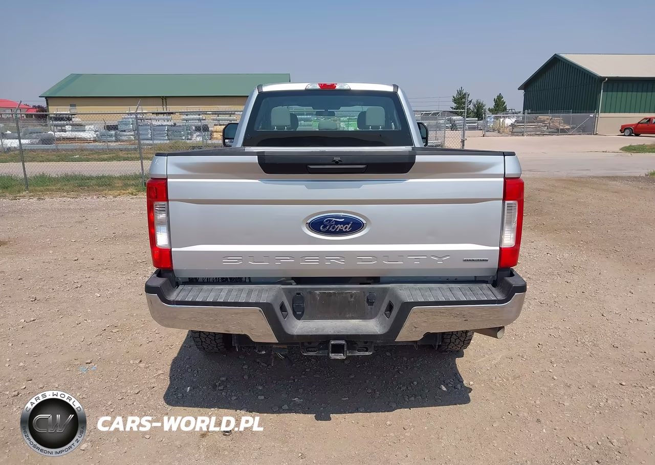 2018 Ford F-250 Xl VIN:1FT7X2B64JEC83949 - 16