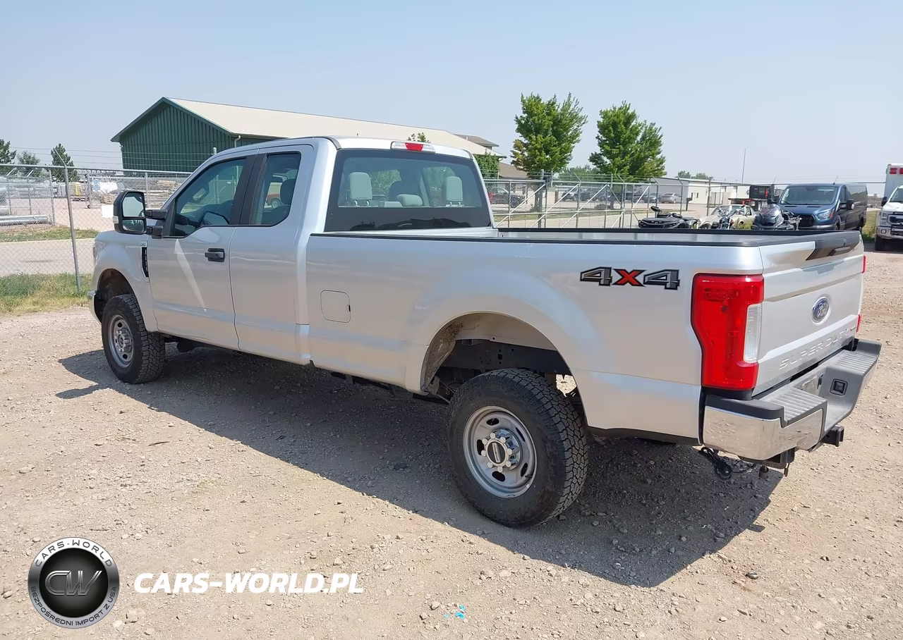2018 Ford F-250 Xl VIN:1FT7X2B64JEC83949 - 3