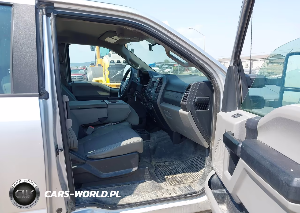 2018 Ford F-250 Xl VIN:1FT7X2B64JEC83949 - 5