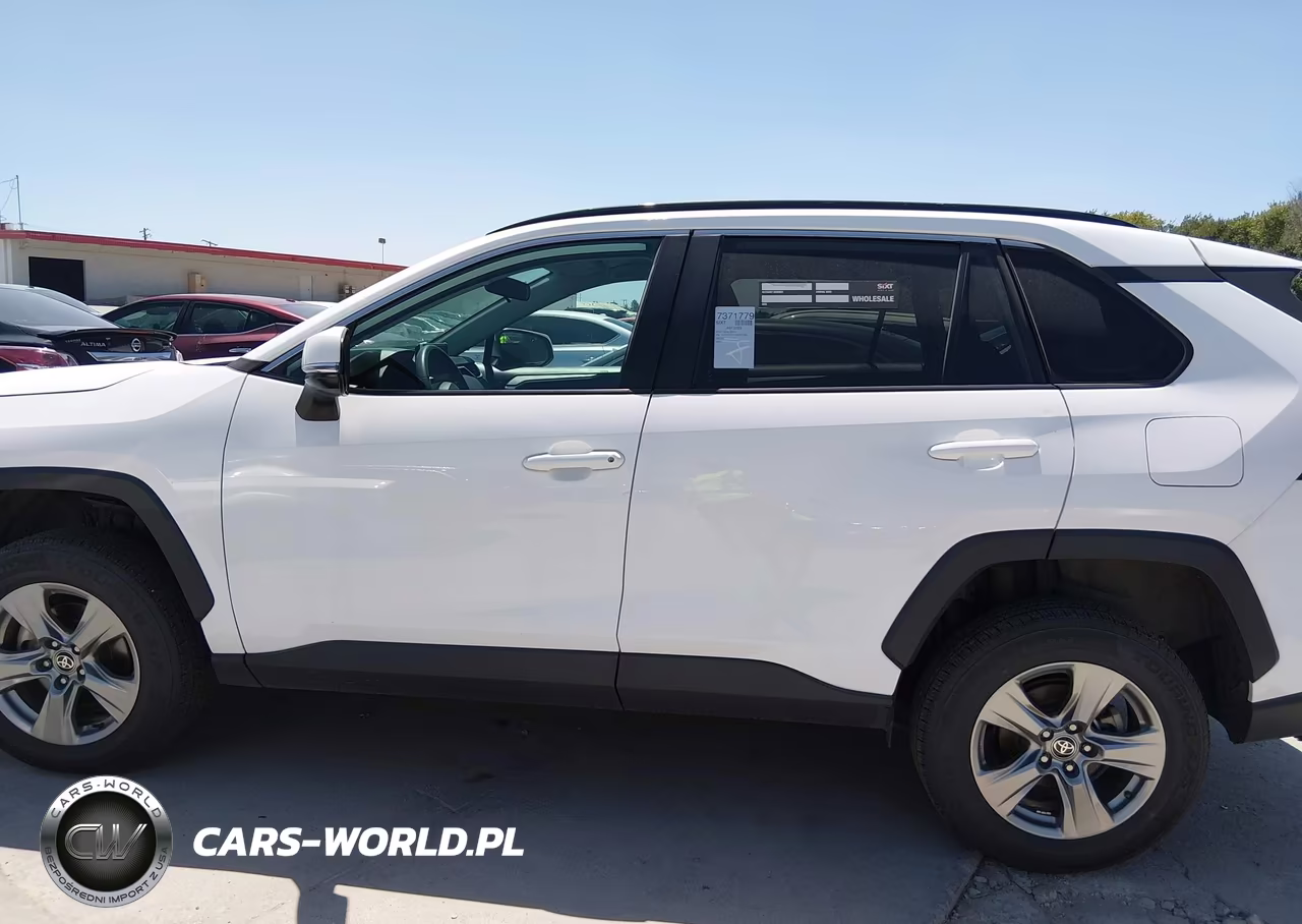 2024 Toyota Rav4 Xle VIN:2T3P1RFV7RW430118 - 14