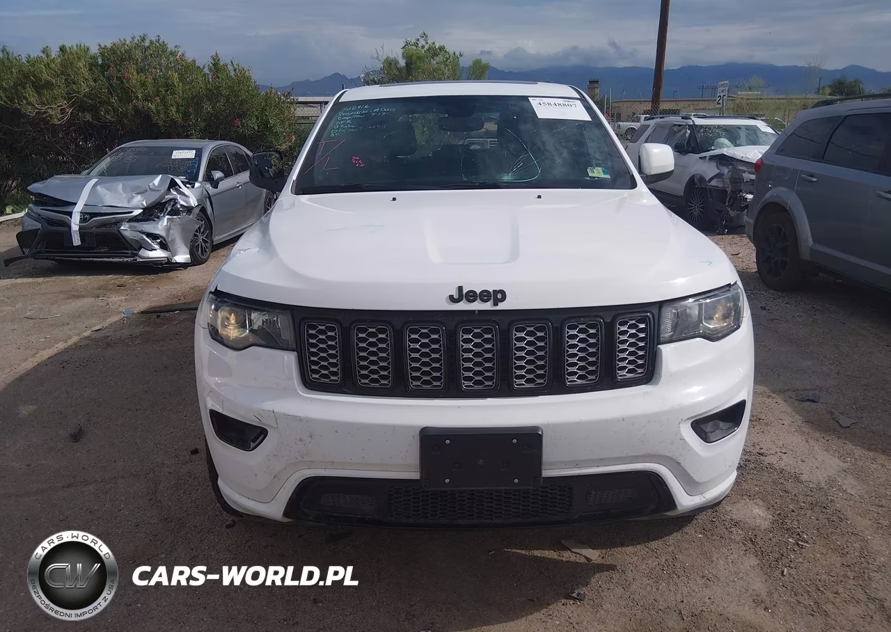 2019 Jeep Grand Cherokee Altitude 4X4 VIN:1C4RJFAG6KC547200 - 12