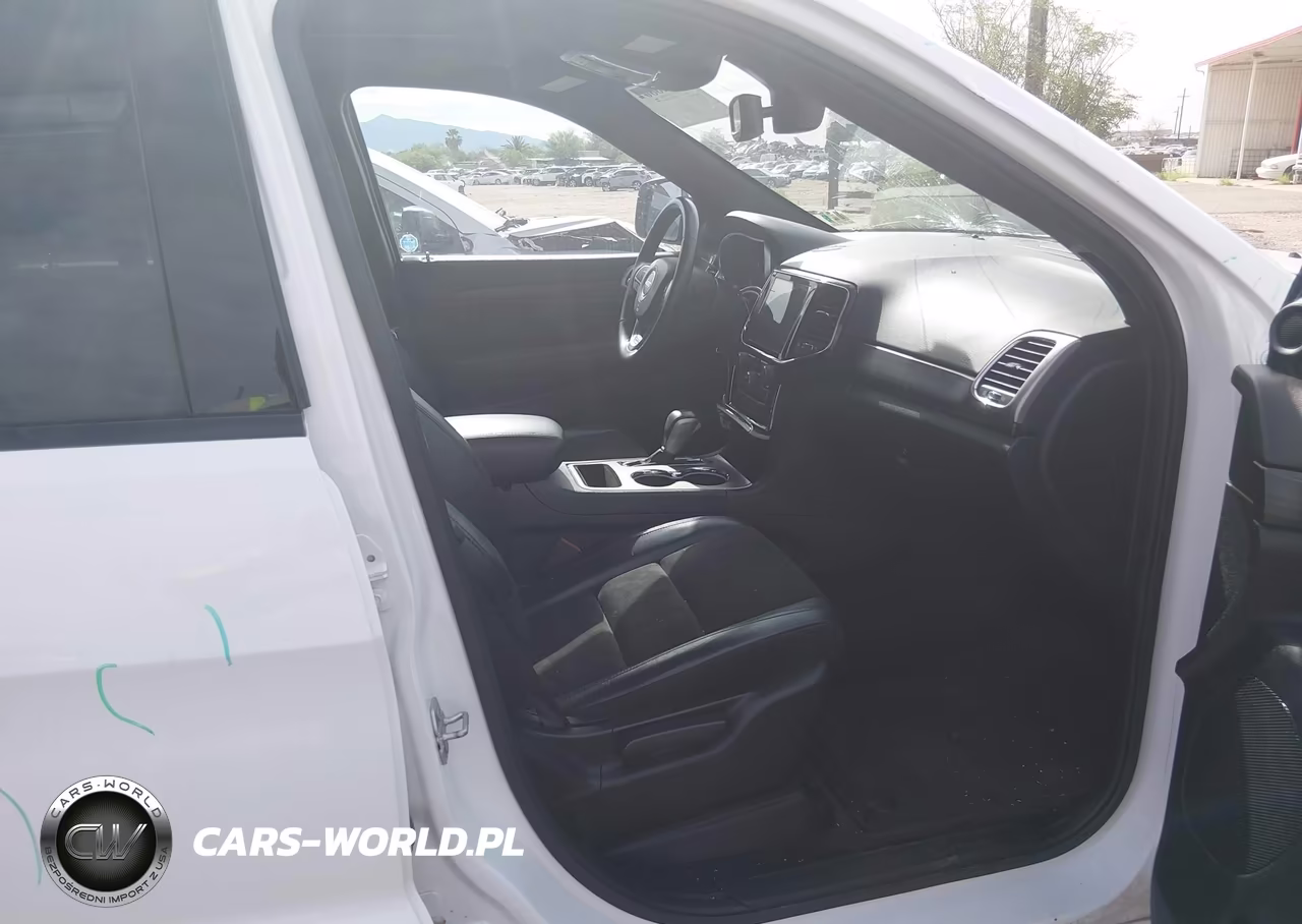 2019 Jeep Grand Cherokee Altitude 4X4 VIN:1C4RJFAG6KC547200 - 5