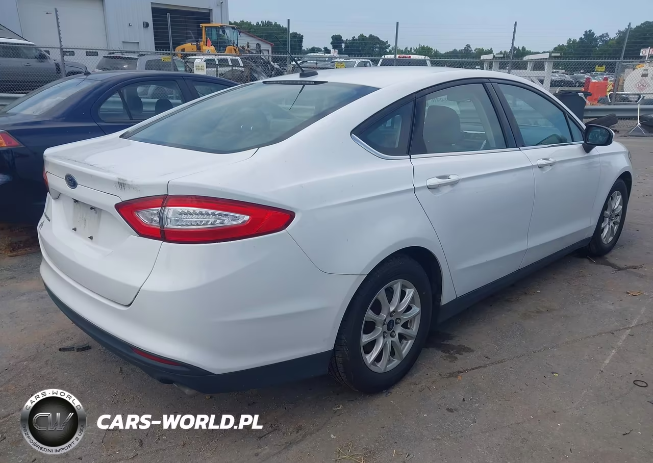 2016 Ford Fusion S VIN:3FA6P0G79GR368993 - 4