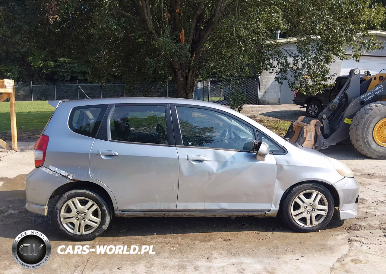 2007 Honda Fit Sport VIN:JHMGD38687S059310 - 12