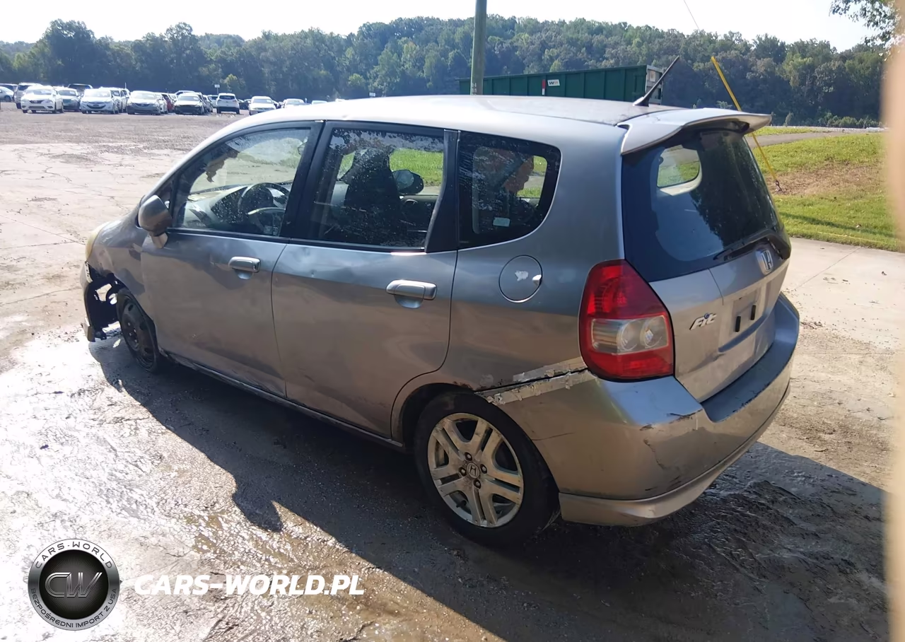 2007 Honda Fit Sport VIN:JHMGD38687S059310 - 3