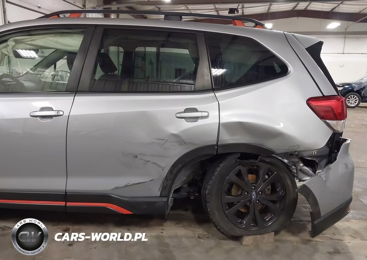 2020 Subaru Forester Sport VIN:JF2SKAMC7LH488481 - 6