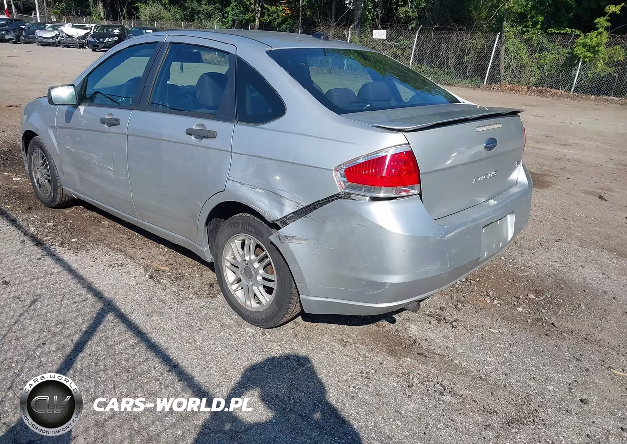2011 Ford Focus Se VIN:1FAHP3FN8BW157171 - 3