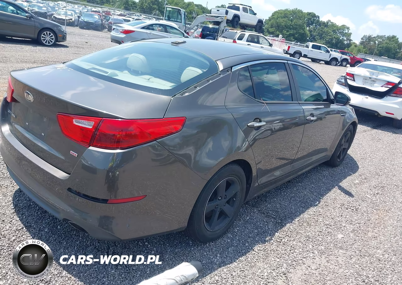 2015 Kia Optima Lx VIN:5XXGM4A75FG375444 - 4